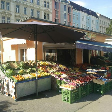 Big, Quiet, Central And Vintage Apartment Directly At The City Center, Close To Metro Wien Exterior foto