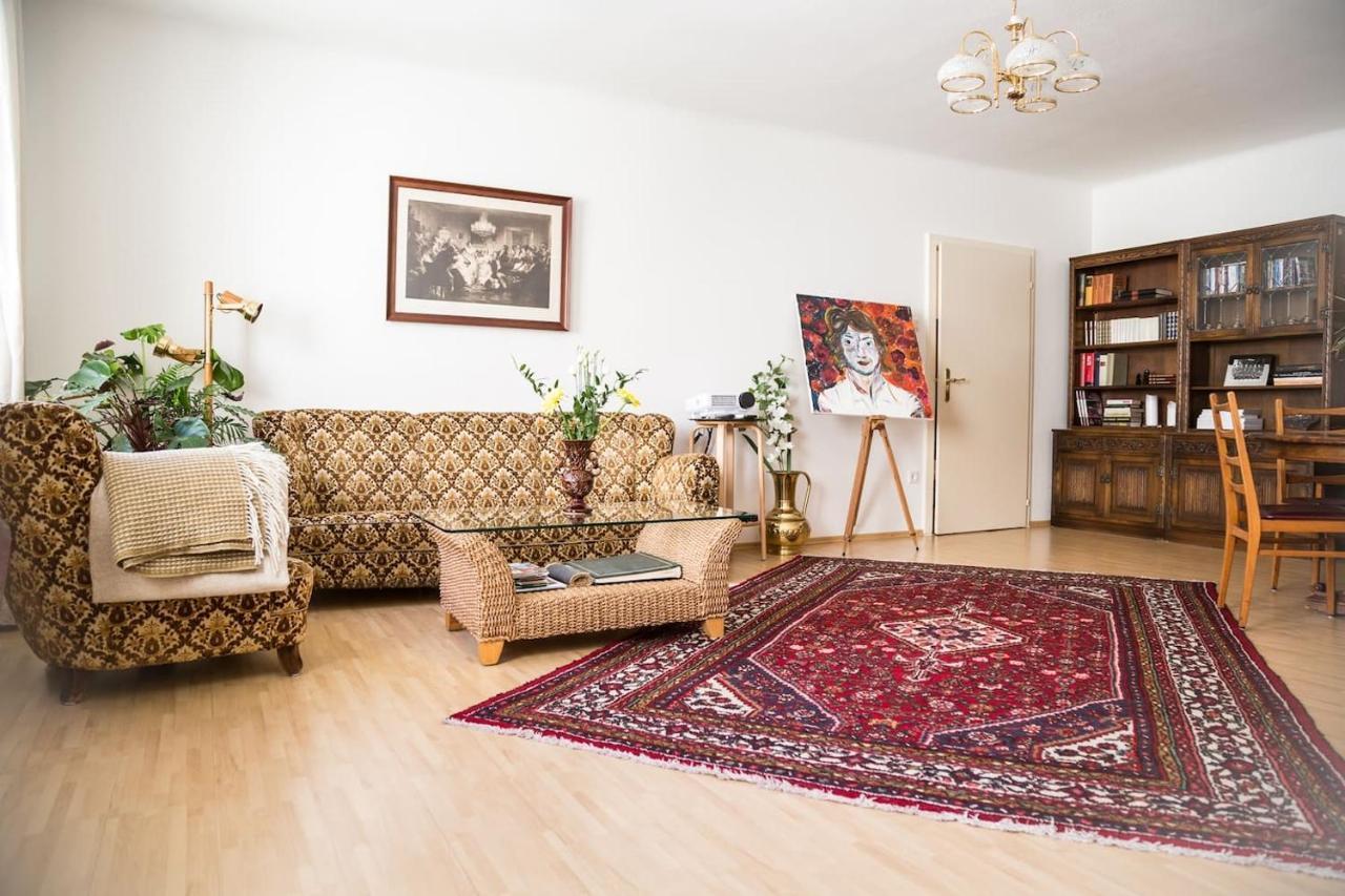 Big, Quiet, Central And Vintage Apartment Directly At The City Center, Close To Metro Wien Exterior foto